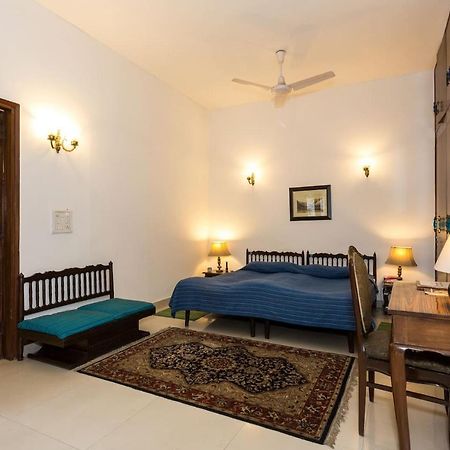 Eleven Bed & Breakfast Yeni Delhi Dış mekan fotoğraf