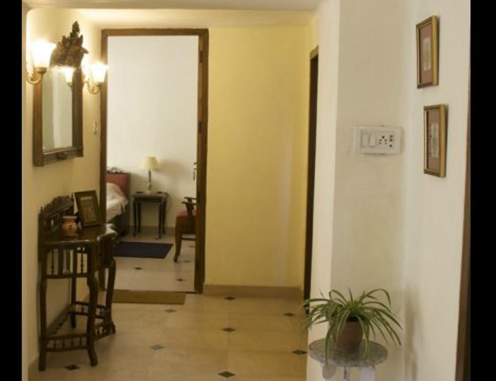 Eleven Bed & Breakfast Yeni Delhi Dış mekan fotoğraf